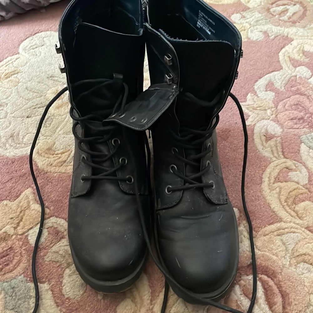 Black Lace up Boots